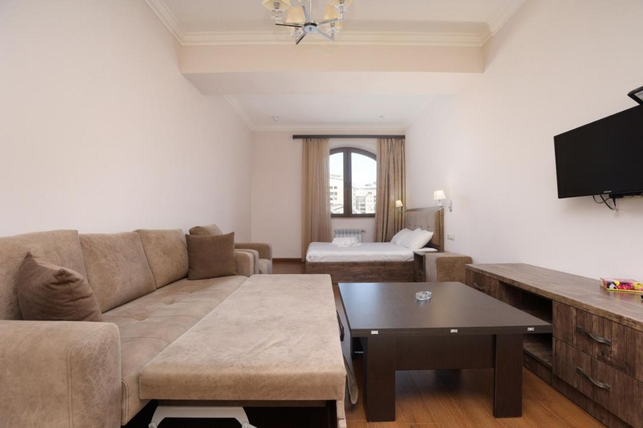 יירבאן Stay Inn-Apartments On Buzand 17 מראה חיצוני תמונה