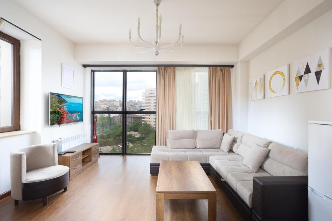 יירבאן Stay Inn-Apartments On Buzand 17 מראה חיצוני תמונה